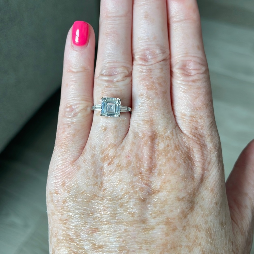 !!! FINAL DAYS!!! ❤️ FINAL PRICE ❤️ Everly Ring - Size 6